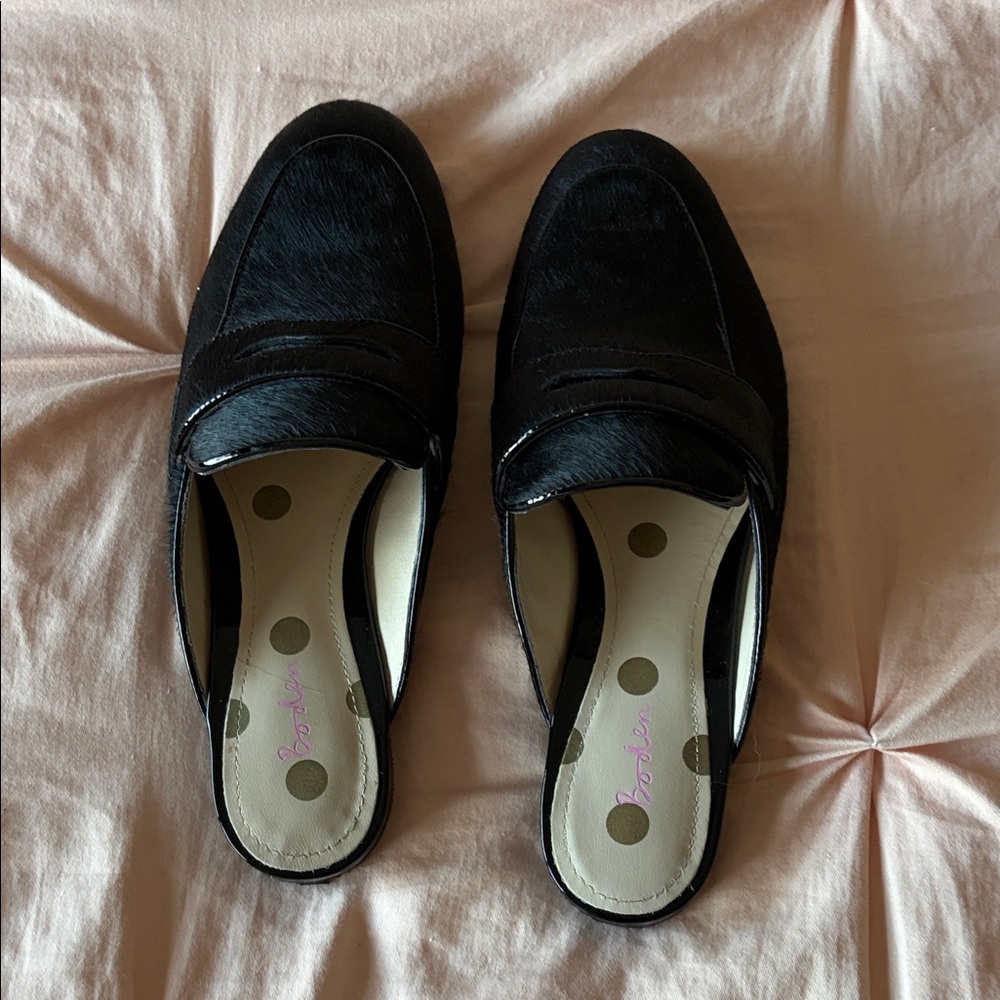 Boden Calf Hair Mule Loafers in size 7